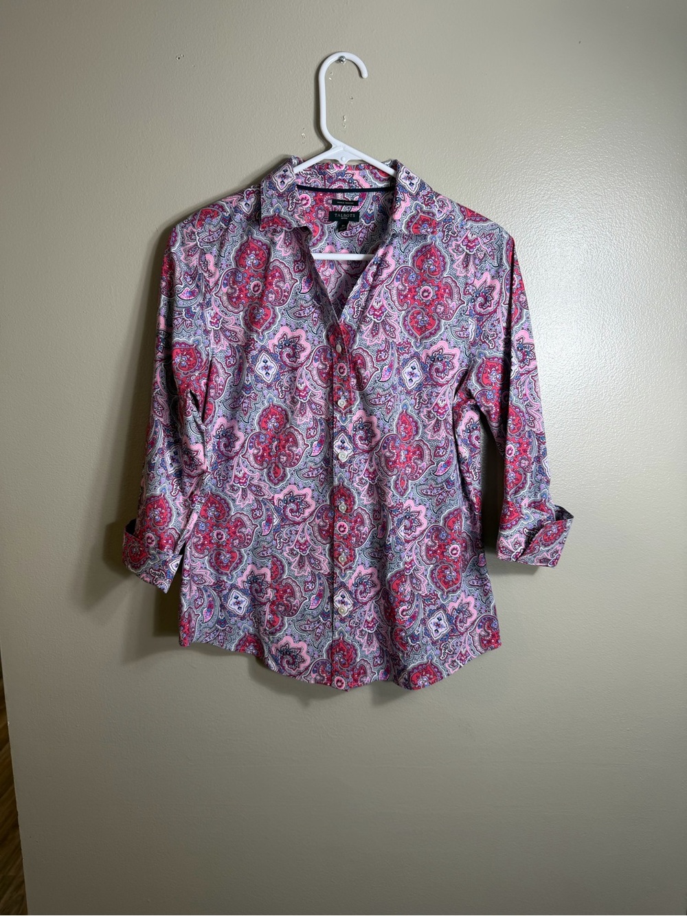 Talbots Petite Paisley Button Front Shirt Pink Blue Wrinkle Resistant 8P